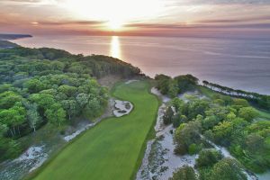 Friars Head 15th Approach Aerial